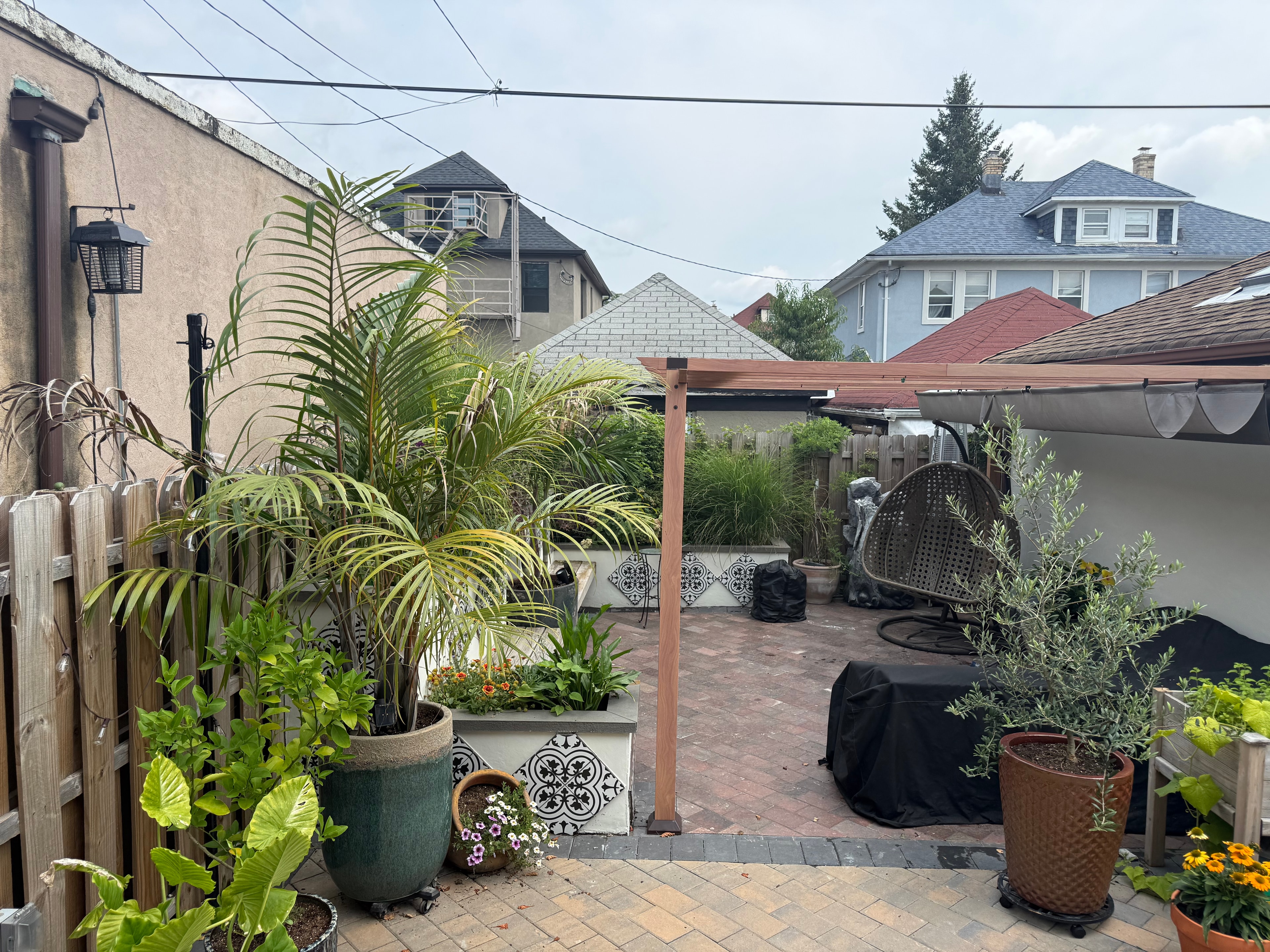 Backyard patio installation — Teaneck NJ — JKPOH Exterior Group